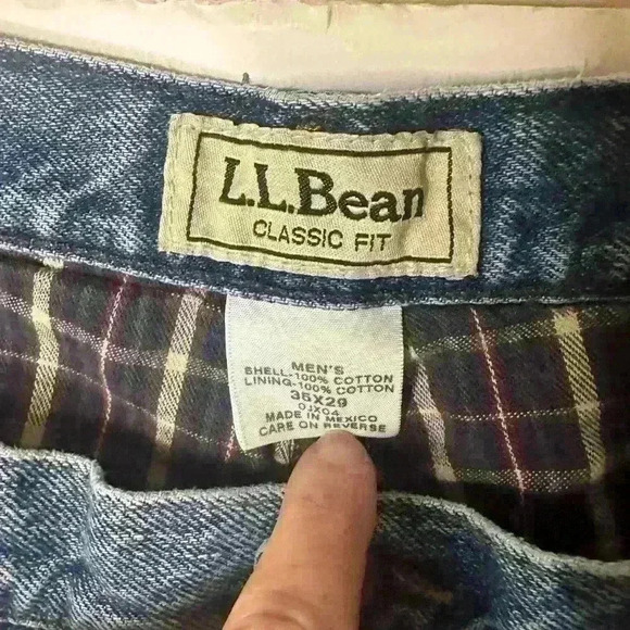 Flannel Lined LL Bean Mens Blue Jeans Actual 32x27 Straight Leg - Picture 2 of 16